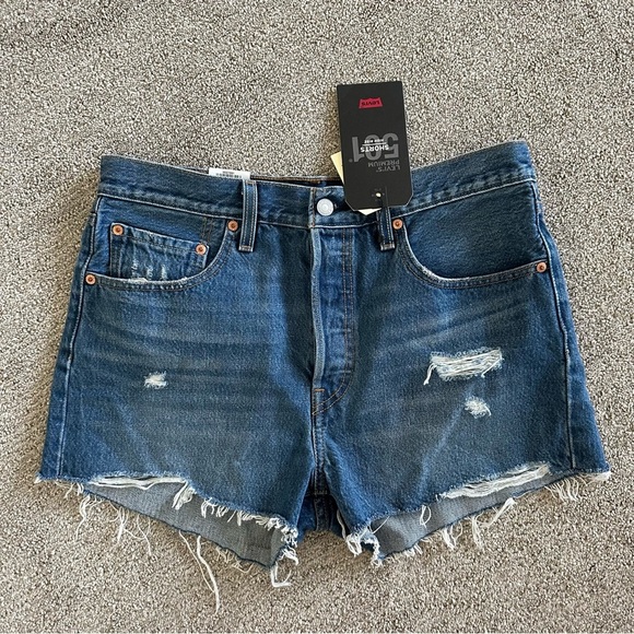Levi's 501 High Rise Button Fly 100% Cotton Cut Off Drive Me Crazy Jean Short 30 - Picture 1 of 8